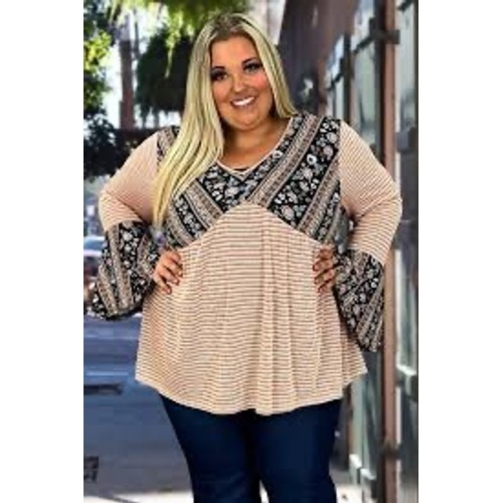 Haptics Top Womens 2X HT2708CX Orange Mixed Floral Bell Sleeve EUC